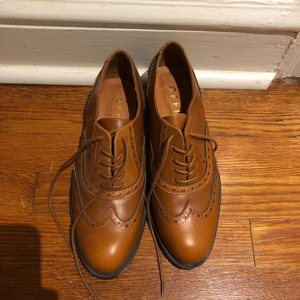 OFFICE Tan Leather Oxford wing tips